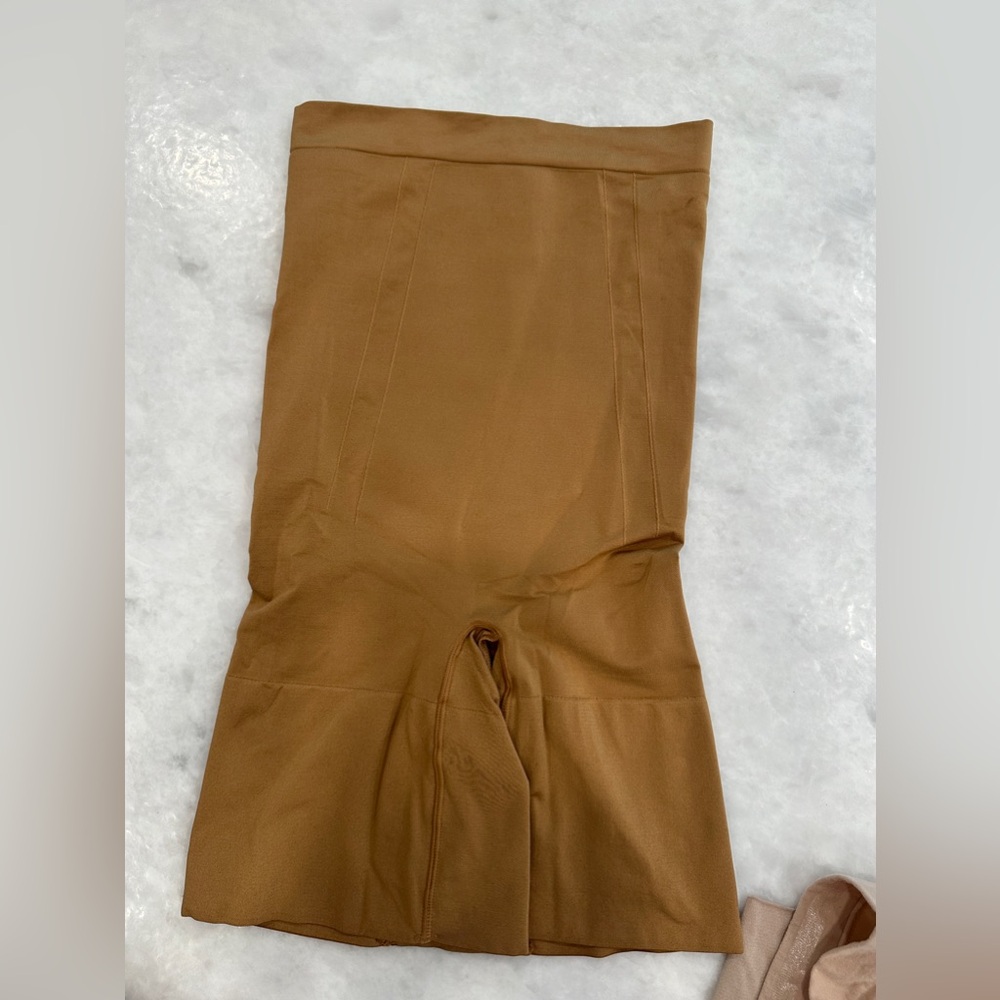 Spanx OnCore High-Waist Mid-Thigh Short